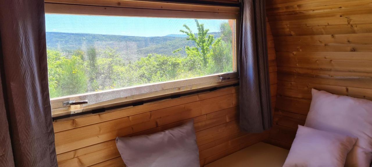 Viens Hebergements Insolites - Detente En Luberon מראה חיצוני תמונה